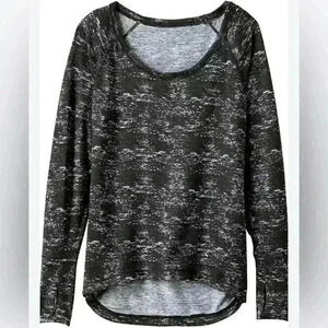 Athleta No Sweatin it Shark Bite sweatshirt